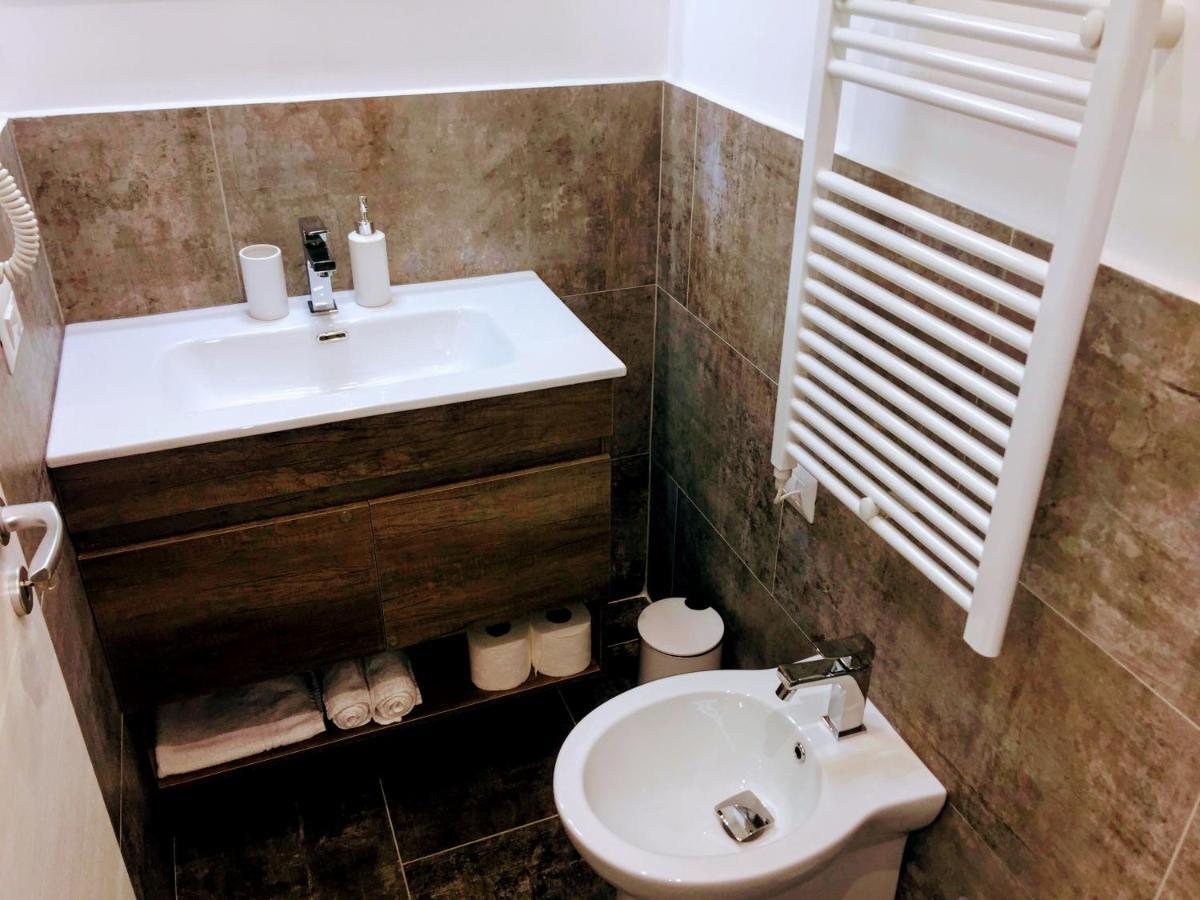 Pigneto Guest House Рим Екстериор снимка